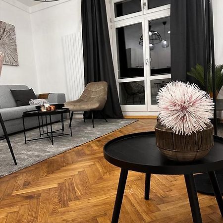 Riverside Apartment Karlovy Vary Exterior photo